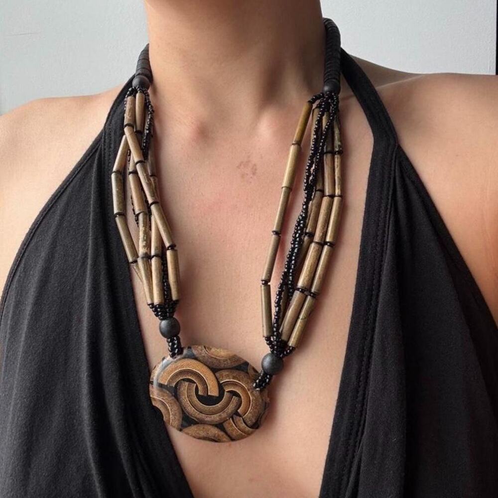 VTG Carved Swirl Wooden pendant with brown Multi Strands Necklace